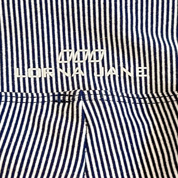 Lorna Jane Ankle Biter Striped Leggings - Picture 5 of 5